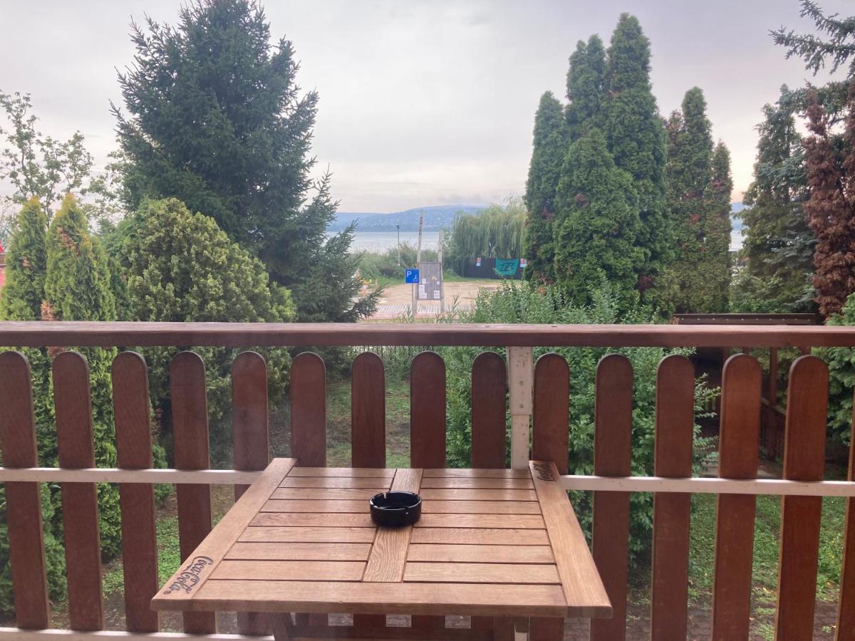 Sunset Beach Apartman Balatonfůzfő Buitenkant foto