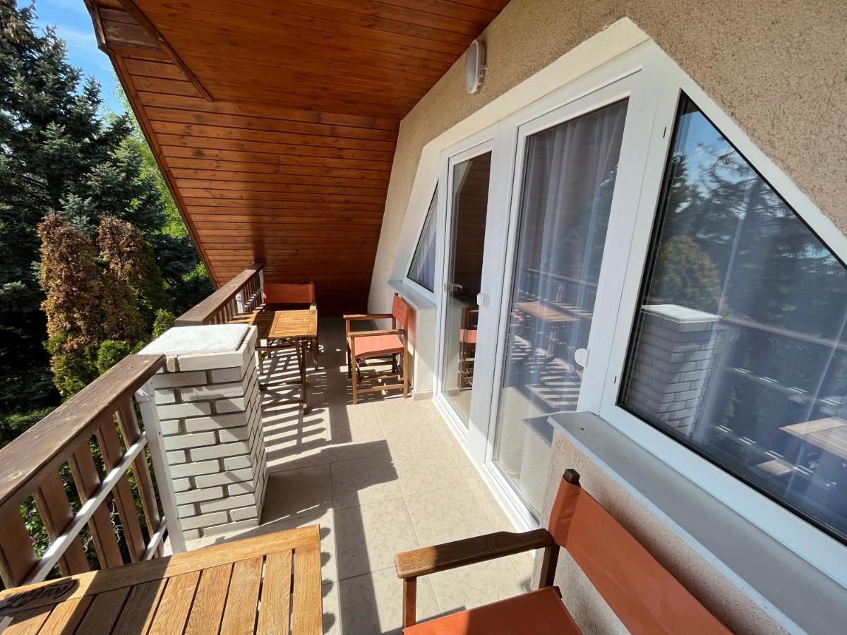 Sunset Beach Apartman Balatonfůzfő Buitenkant foto