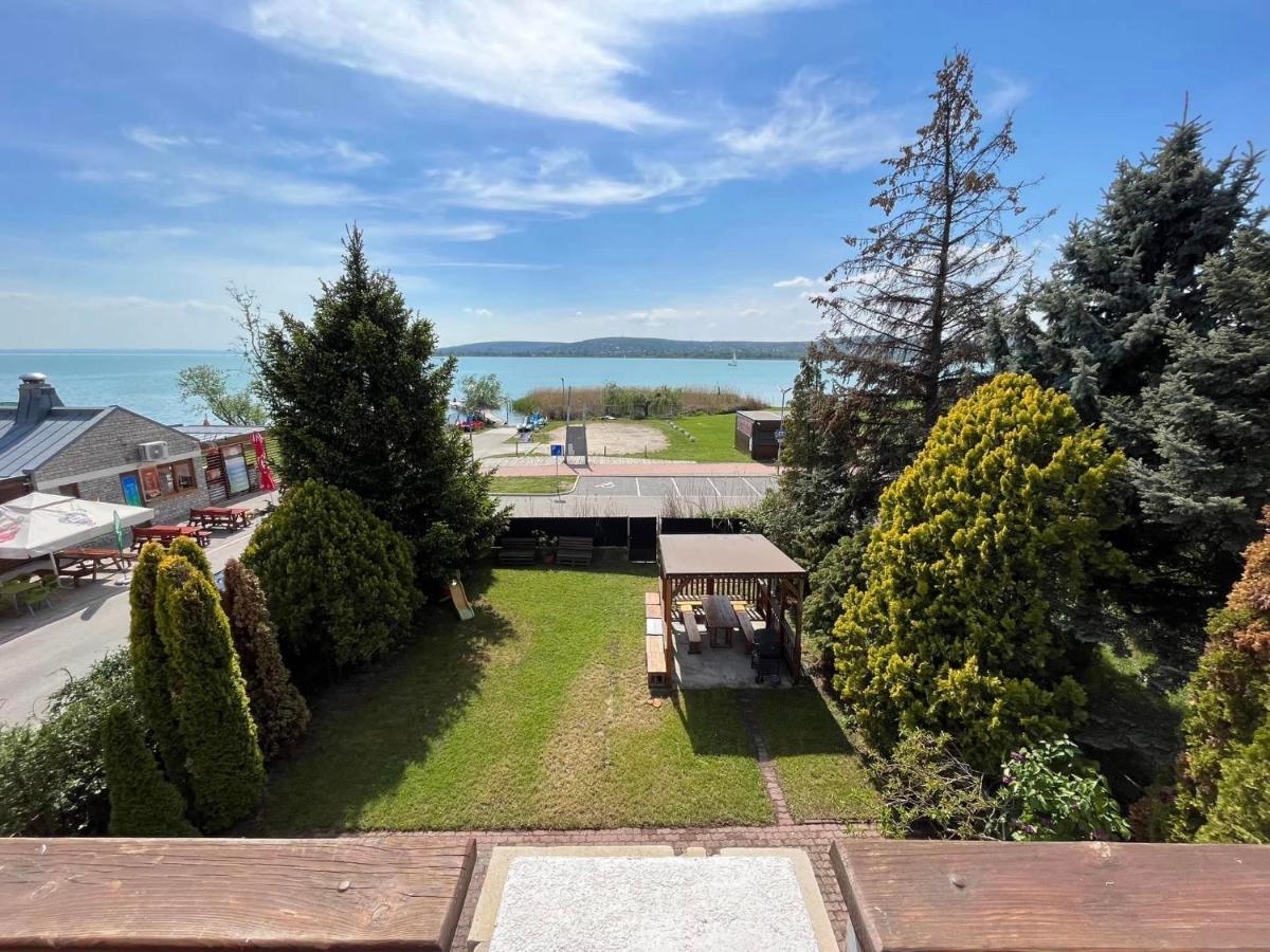 Sunset Beach Apartman Balatonfůzfő Buitenkant foto